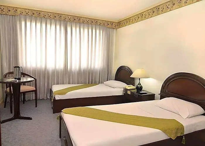 Plaza -