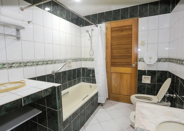 Hotell Plaza - Cebu